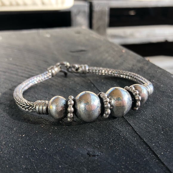 Vintage Sterling Silver Wheat Link Beaded Bracelet - Picture 9 of 15